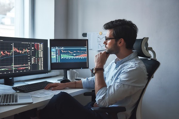 Example of how to Do Your Own Research (DYOR) Research the market in depth so you know what crypto to buy.